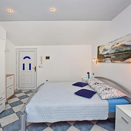 Apartman Rimac 663 *